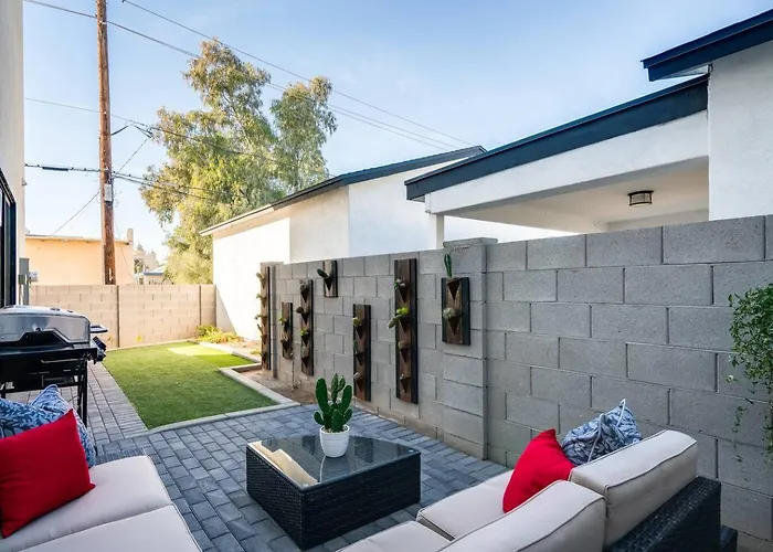 Holiday home Stylish New 3br In Historic Coronado