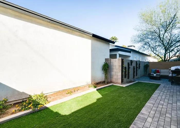 Stylish New 3br In Historic Coronado Holiday home *