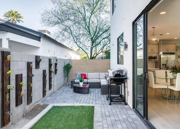 Stylish New 3br In Historic Coronado Phoenix