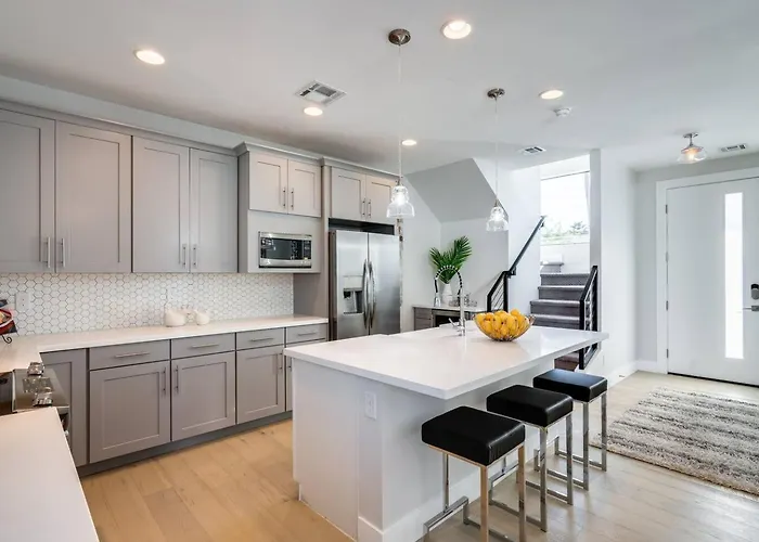 Stylish New 3br In Historic Coronado * Phoenix