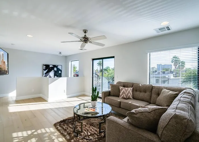 Holiday home Stylish New 3br In Historic Coronado *